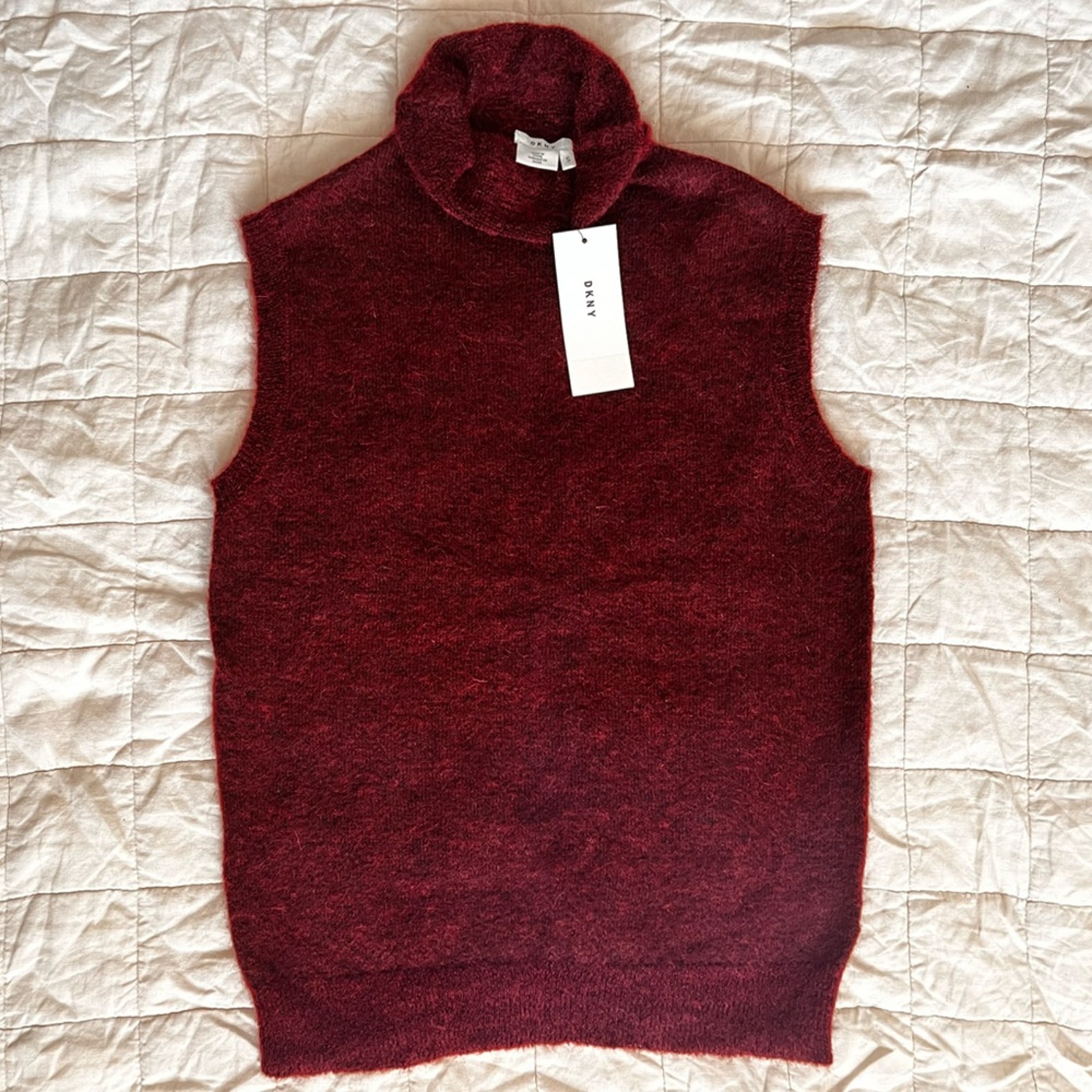 Nwt Dkny Mohair Wool Burgundy Red Roll Neck Turtleneck Sweater Vest -Small